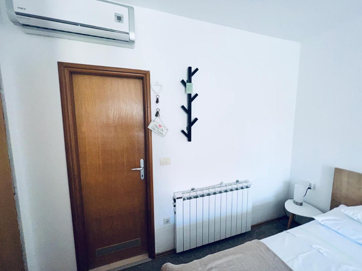 Jakov Apartments Orebic Bagian luar foto